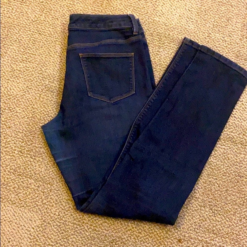 Limited jeans